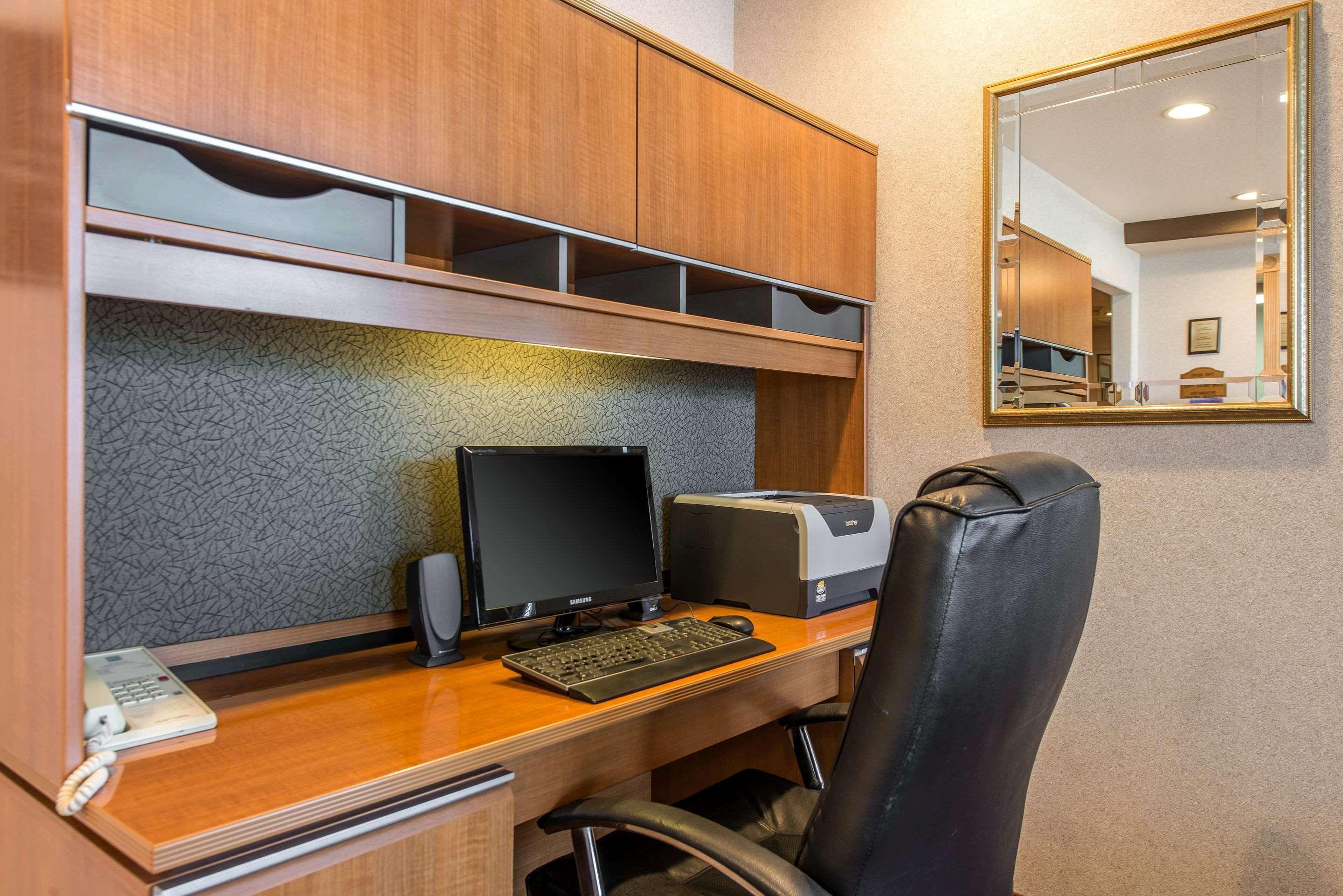 Quality Inn Берлингтон Экстерьер фото