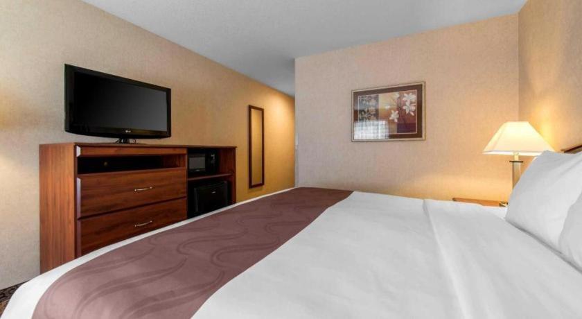 Quality Inn Берлингтон Экстерьер фото